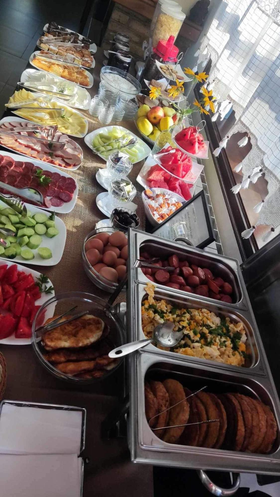 Family Hotel Bile Beli Osŭm Εξωτερικό φωτογραφία
