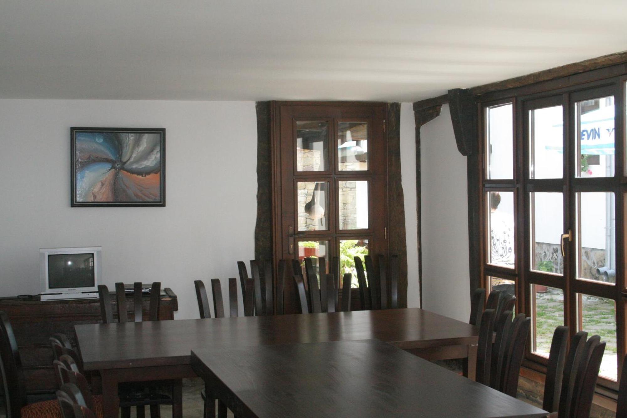 Family Hotel Bile Beli Osŭm Εξωτερικό φωτογραφία